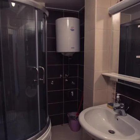 Aber * كوباونيك